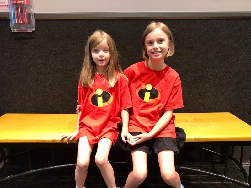 /2018/saw-incredibles-2-today-with-the-girls/image0